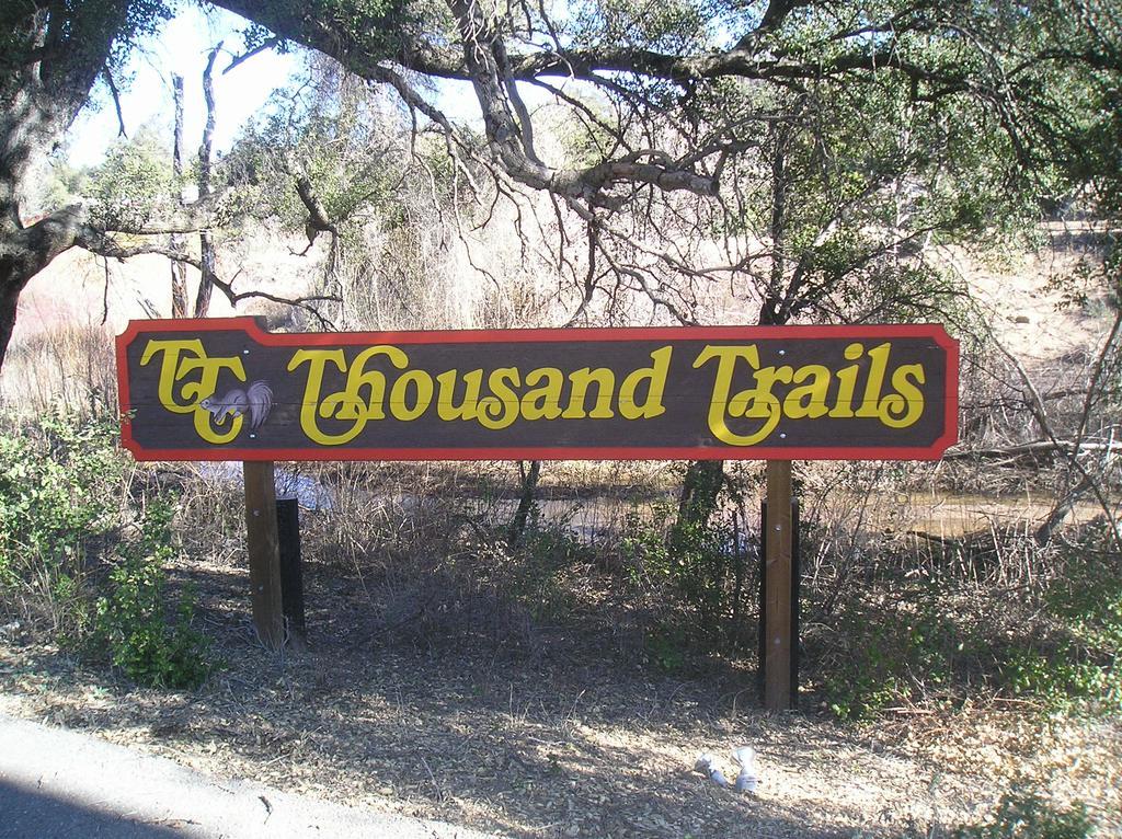 Oakzanita Springs Camping Resort Cabin 1 Descanso Bagian luar foto